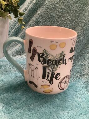 Hazel & Co. Summer Vacation Vibe Beach Life Fashion Ceramic Mug NWT 20 oz.